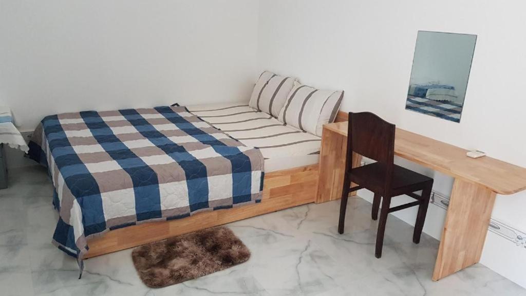 Hoa Lan Motel & Homestay Giong Tu Dien Exterior photo